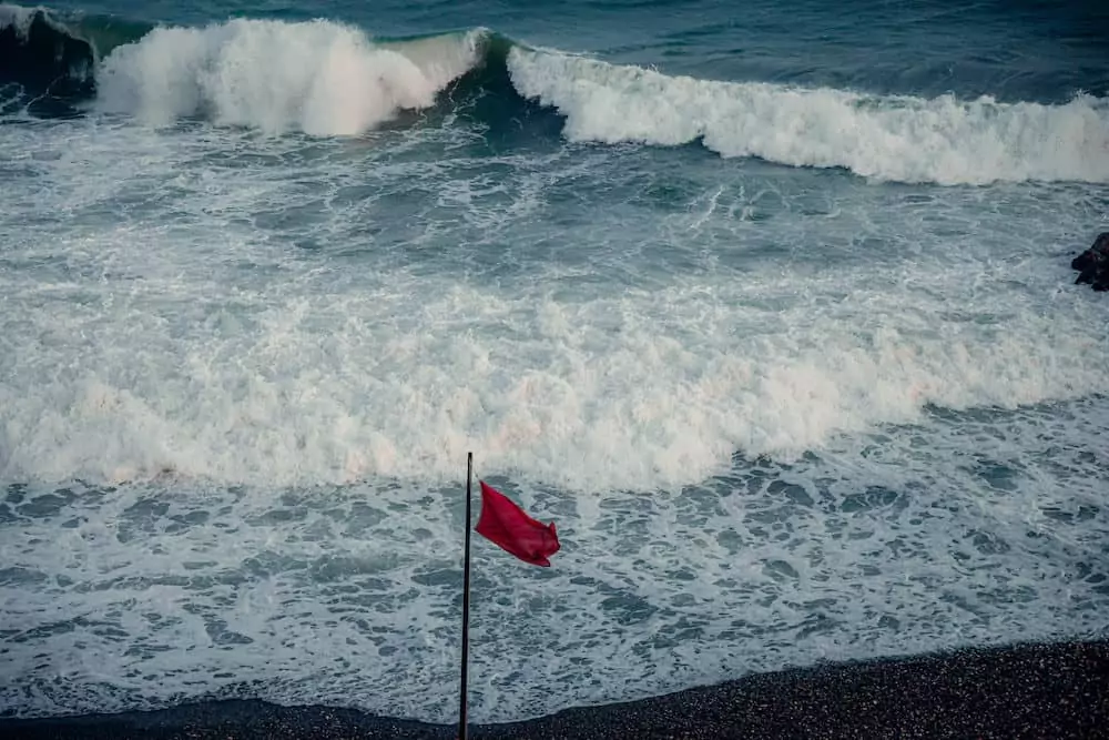 Red Flags erkennen: Woran du toxische Muster erkennst